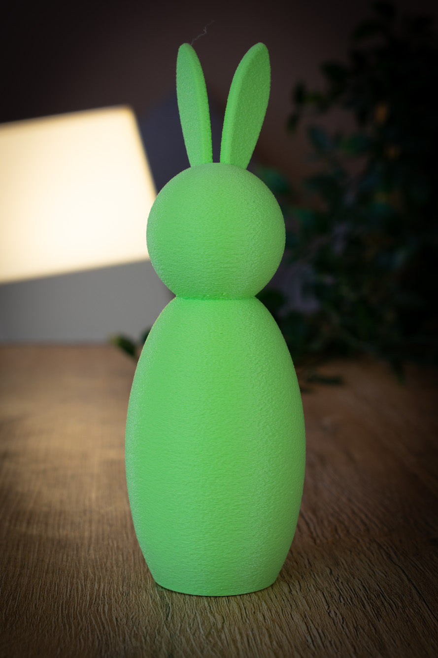 Deko-Hase mit Puschel - niedlich und modern